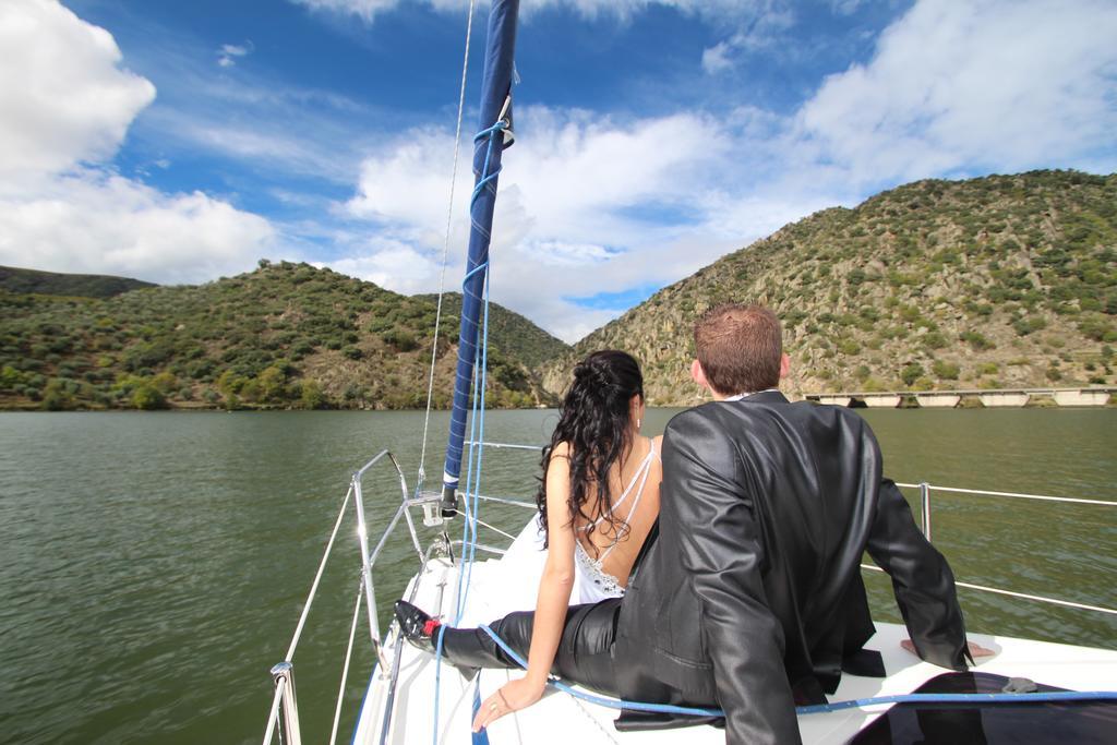 Douro Yacht Charter & Bungalows Sao Joao da Pesqueira Luaran gambar