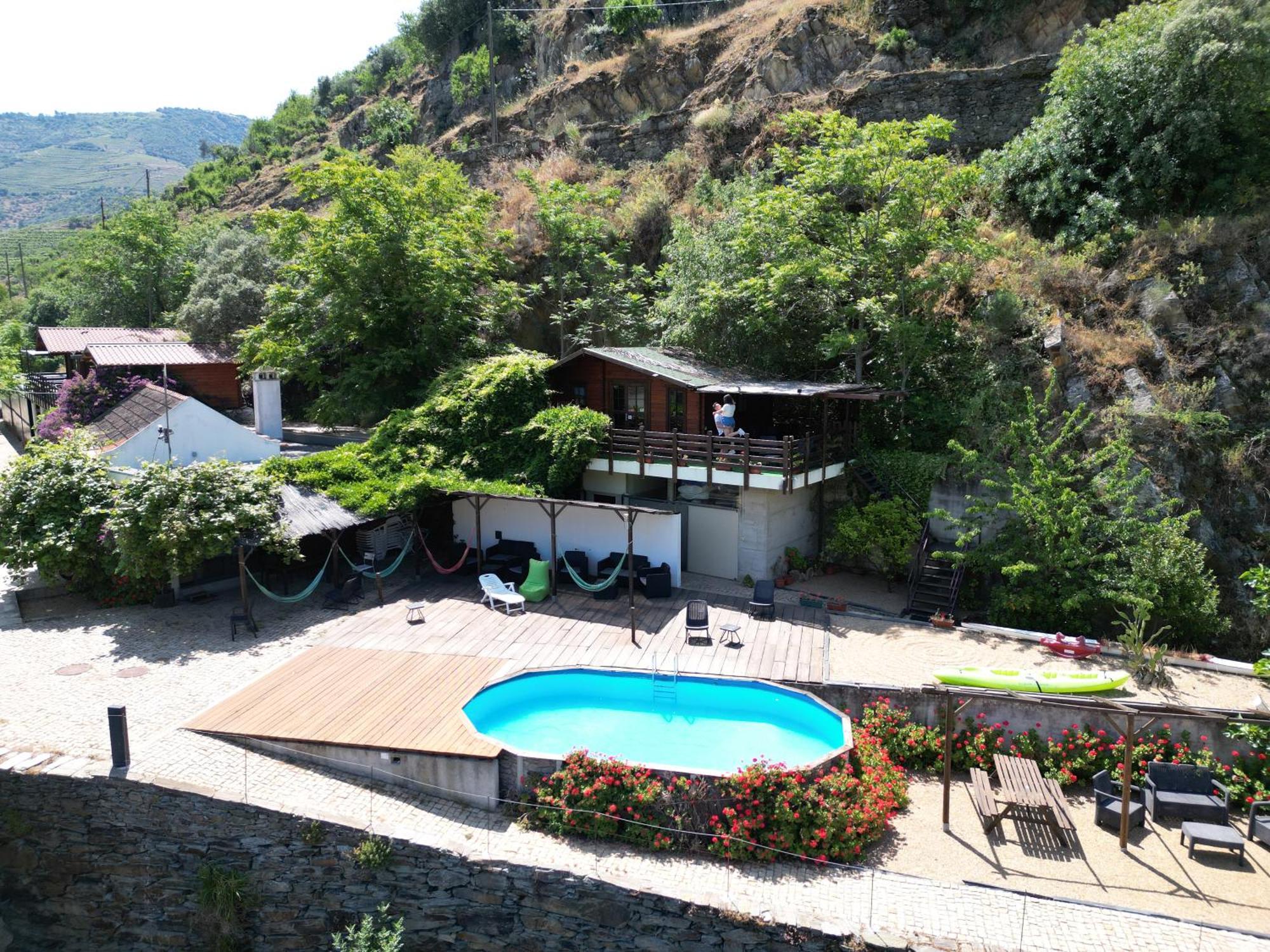 Douro Yacht Charter & Bungalows Sao Joao da Pesqueira Luaran gambar